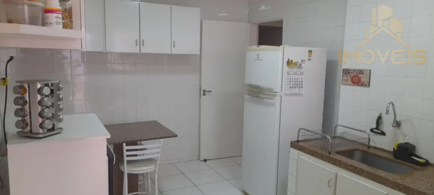 Foto 2 de Casa com 4 quartos à venda, 177m2 em Jardim América, Bauru - SP