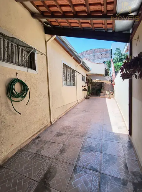 Foto 4 de Casa à venda, 93m2 em Núcleo Residencial Presidente Geisel, Bauru - SP