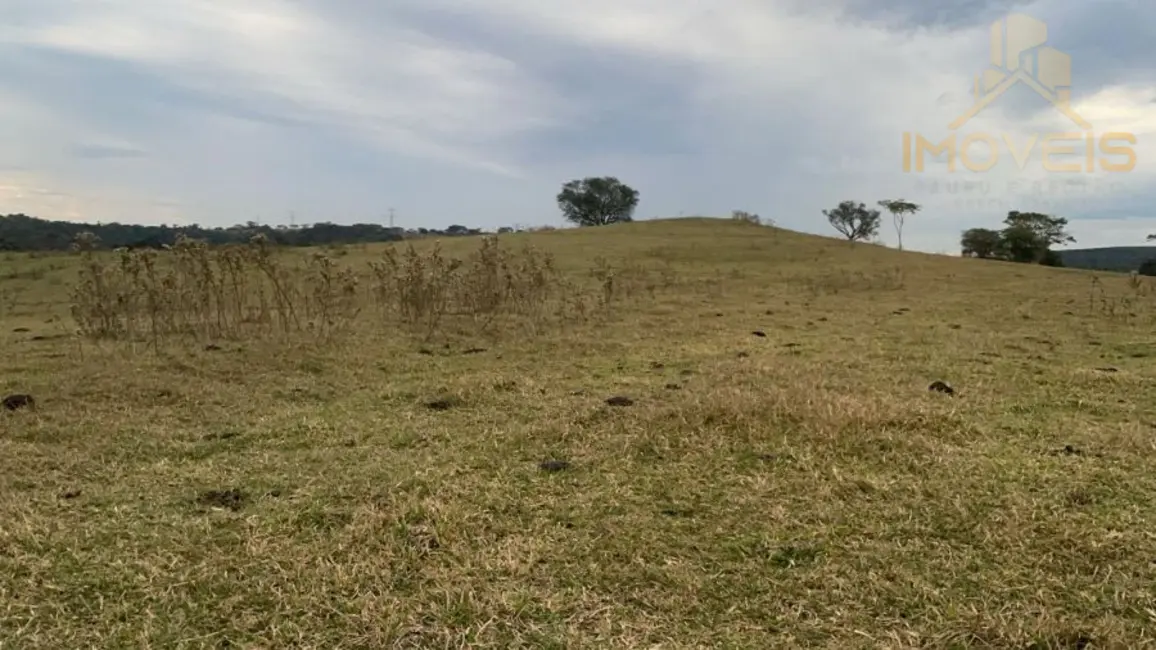 Foto 1 de Fazenda / Haras à venda, 93m2 em Área Rural de Bauru, Bauru - SP