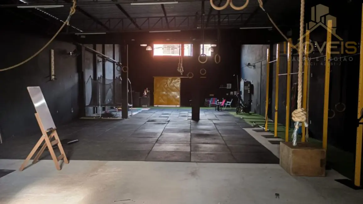 Foto 1 de Armazém / Galpão à venda, 200m2 em Vila Seabra, Bauru - SP