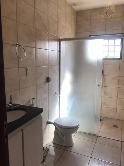 Casa com 2 quartos para alugar, 190m2 em Jardim Solange, Bauru - SP - imagem 6 Foto 6 de Casa com 2 quartos para alugar, 190m2 em Jardim Solange, Bauru - SP