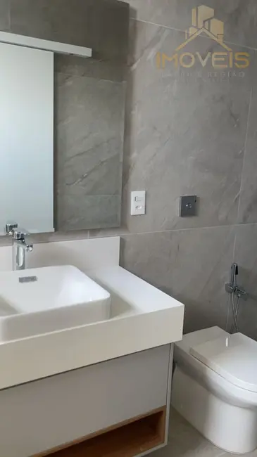 Foto 4 de Casa de Condomínio à venda, 67m2 em Piratininga - SP