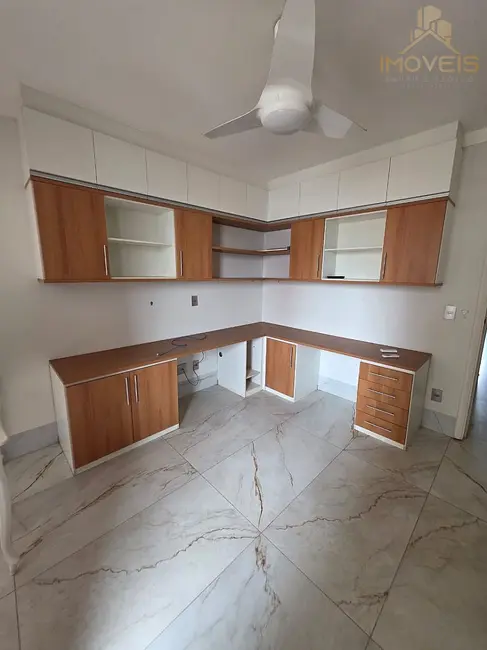 Foto 3 de Apartamento com 4 quartos à venda, 105m2 em Centro, Bauru - SP