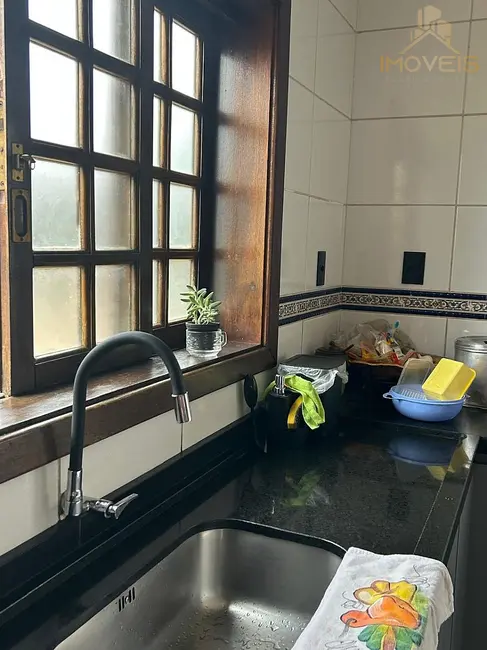 Casa com 3 quartos à venda, 250m2 em Jardim Flórida, Bauru - SP - imagem 8 Foto 8 de Casa com 3 quartos à venda, 250m2 em Jardim Flórida, Bauru - SP