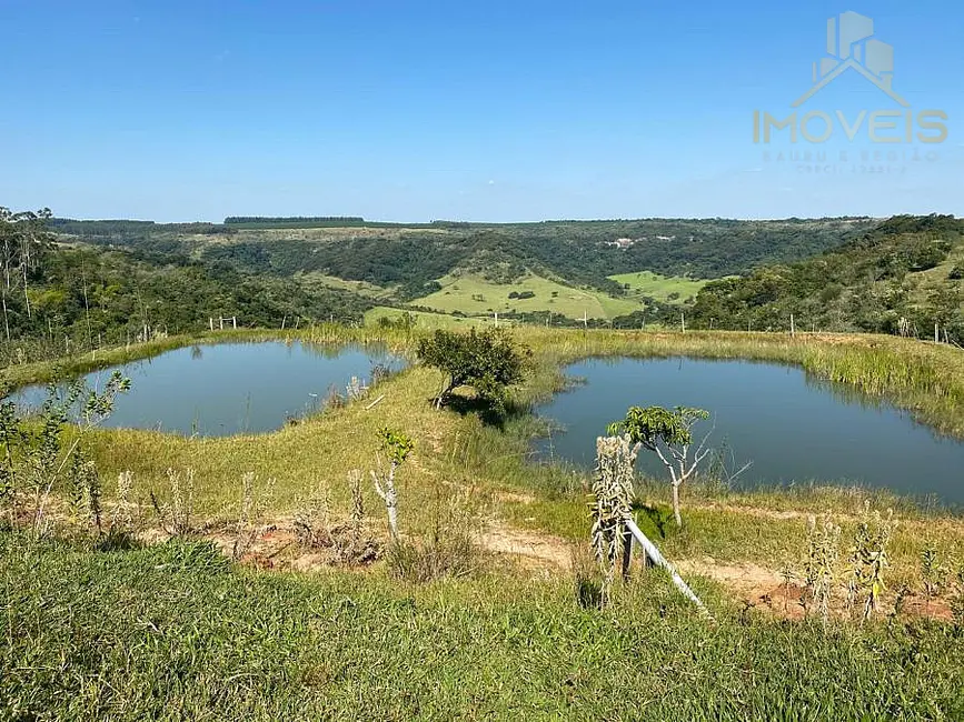 Foto 1 de Fazenda / Haras à venda, 61m2 em Área Rural de Marília, Marilia - SP