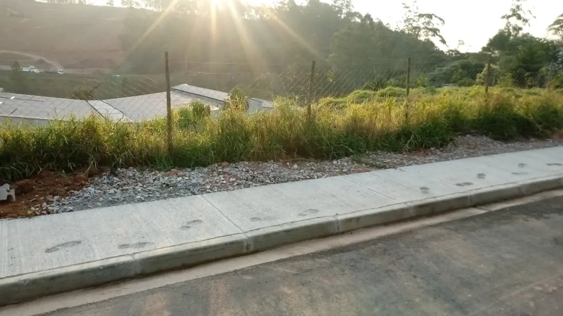 Foto 2 de Terreno / Lote à venda, 2001m2 em Mairipora - SP