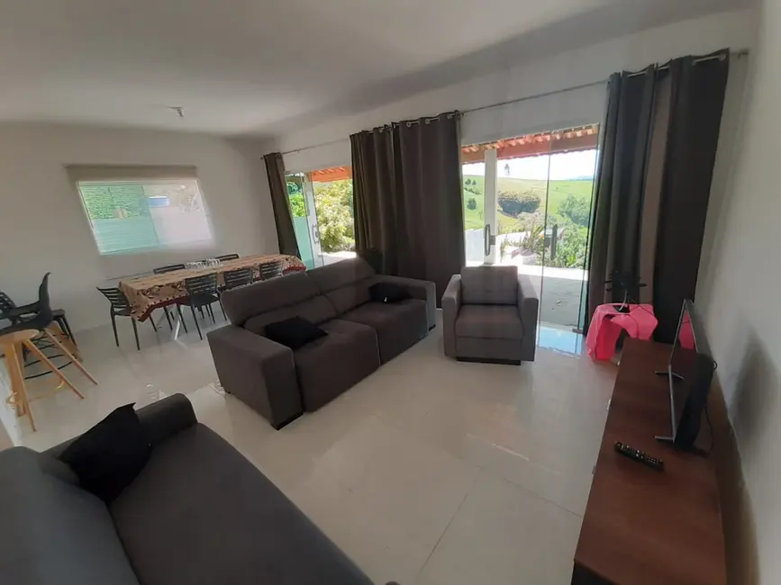 Foto 6 de Chácara com 3 quartos à venda, 250m2 em Santa Isabel - SP