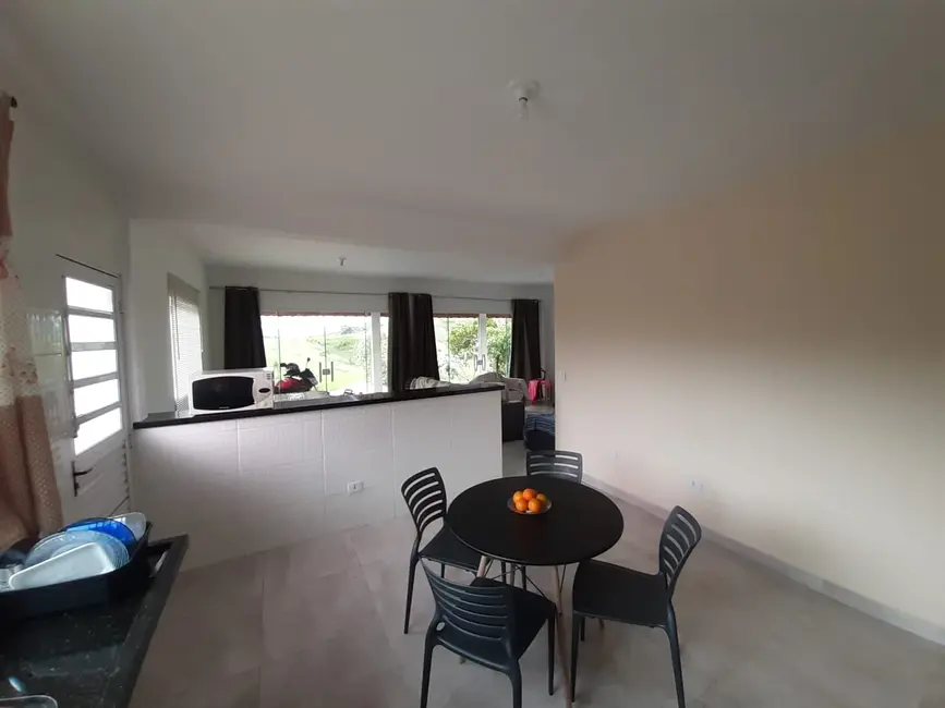 Foto 5 de Chácara com 3 quartos à venda, 250m2 em Santa Isabel - SP