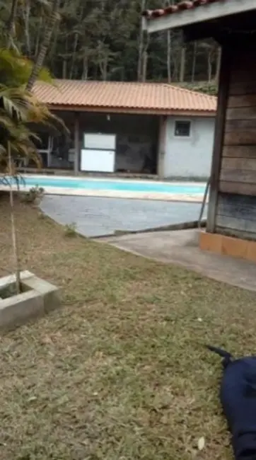 Foto 6 de Chácara com 2 quartos à venda, 200m2 em Fontes, Aruja - SP