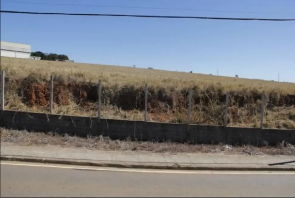 Terreno / Lote à venda, 6457m2 em Usina, Atibaia - SP - imagem 6 Foto 6 de Terreno / Lote à venda, 6457m2 em Usina, Atibaia - SP