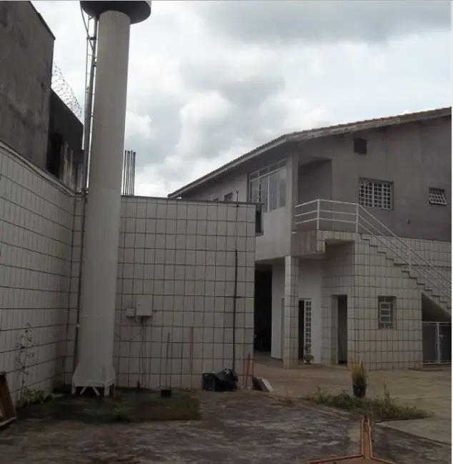 Sala Comercial para alugar, 300m2 em Centro, Atibaia - SP - imagem 5 Foto 5 de Sala Comercial para alugar, 300m2 em Centro, Atibaia - SP