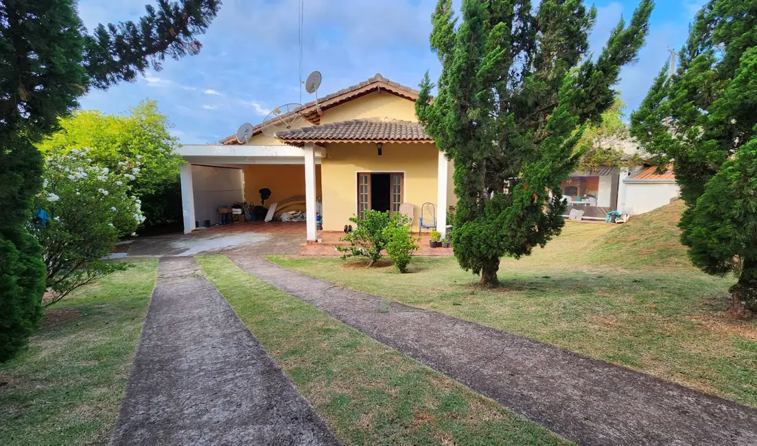 Foto 1 de Chácara com 3 quartos à venda, 150m2 em Nazare Paulista - SP