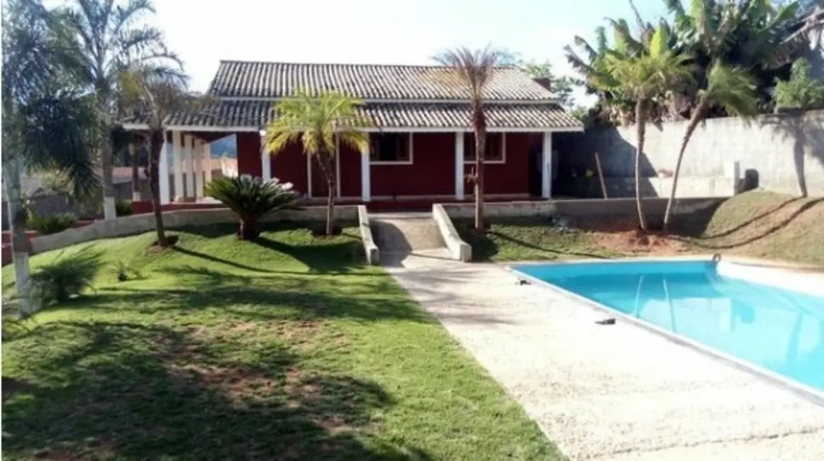 Foto 2 de Chácara com 3 quartos à venda, 1600m2 em Bom Retiro, Braganca Paulista - SP