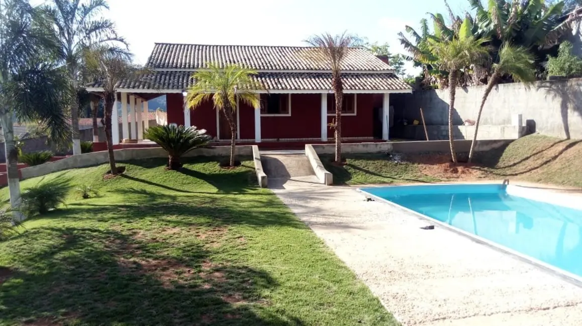 Foto 1 de Chácara com 3 quartos à venda, 1600m2 em Bom Retiro, Braganca Paulista - SP