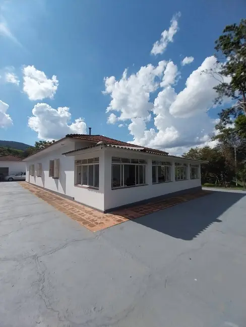 Foto 2 de Sítio / Rancho com 4 quartos à venda, 500m2 em Bom Jesus Dos Perdoes - SP