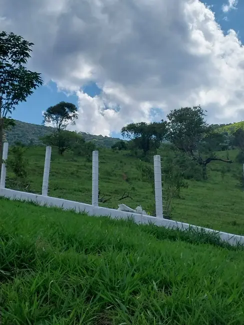 Foto 4 de Sítio / Rancho com 4 quartos à venda, 500m2 em Bom Jesus Dos Perdoes - SP