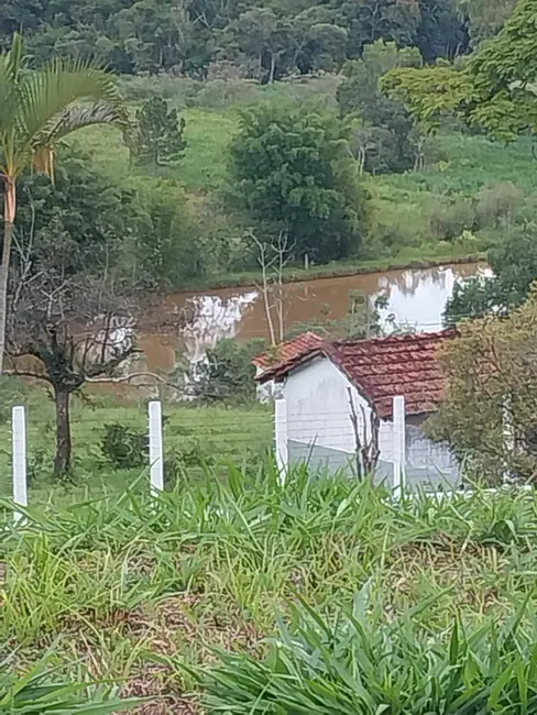 Foto 5 de Sítio / Rancho com 4 quartos à venda, 500m2 em Bom Jesus Dos Perdoes - SP