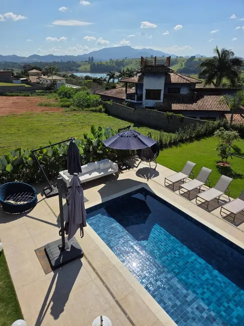 Foto 4 de Casa à venda em Piracaia - SP