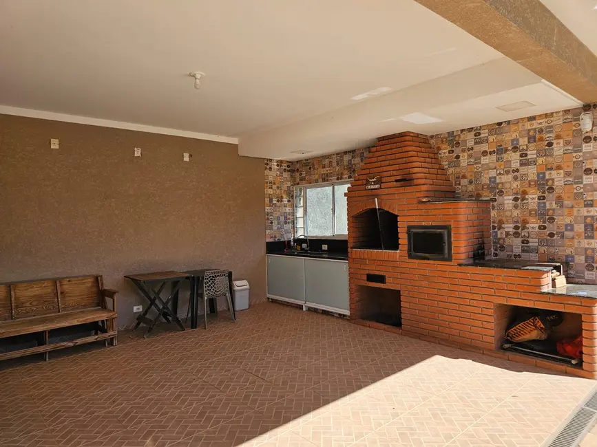 Foto 4 de Casa com 4 quartos à venda, 2200m2 em Chácaras Fernão Dias, Atibaia - SP