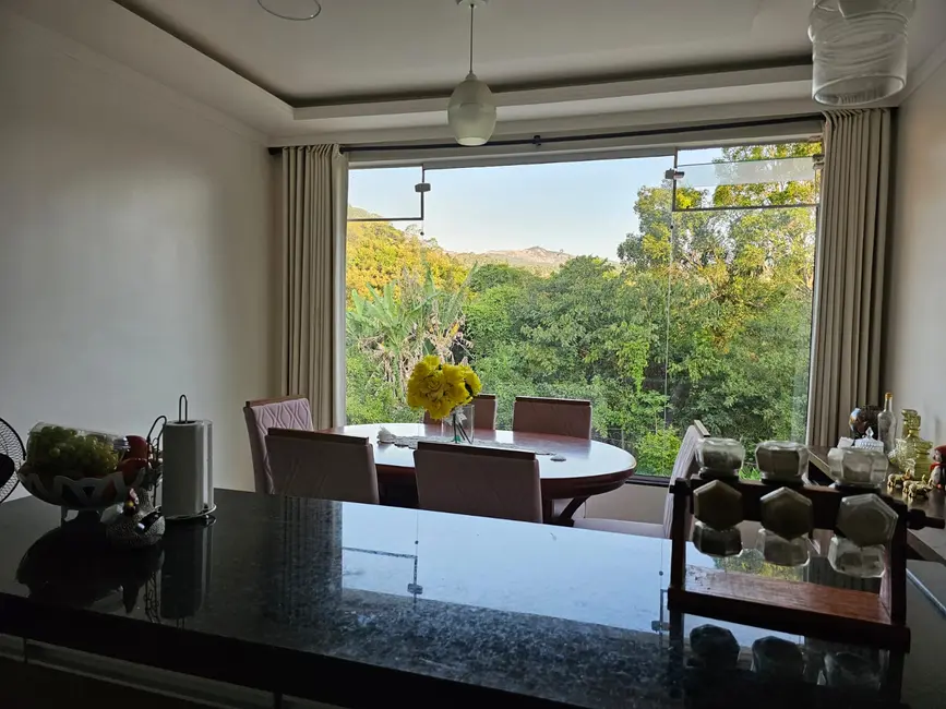 Foto 7 de Casa com 4 quartos à venda, 2200m2 em Chácaras Fernão Dias, Atibaia - SP