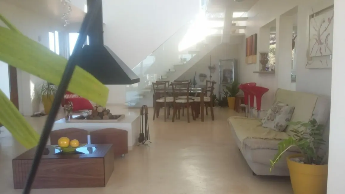 Foto 2 de Chácara com 4 quartos à venda, 5600m2 em Jarinu - SP