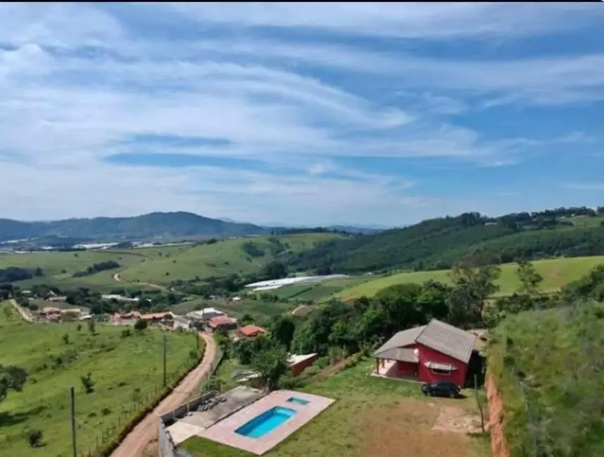 Foto 1 de Chácara com 3 quartos à venda, 300m2 em Tanque, Atibaia - SP