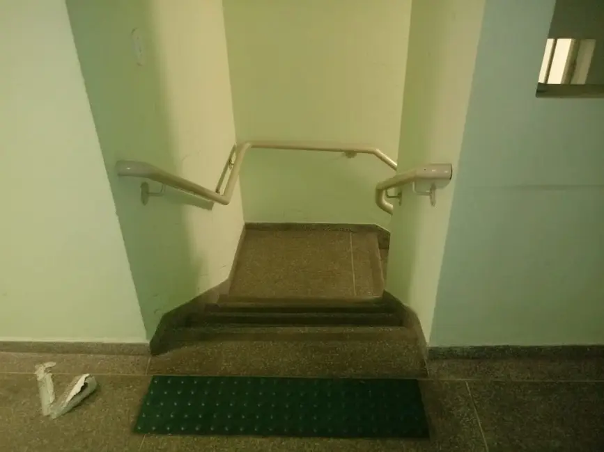 Foto 3 de Sala Comercial à venda, 272m2 em Franco Da Rocha - SP