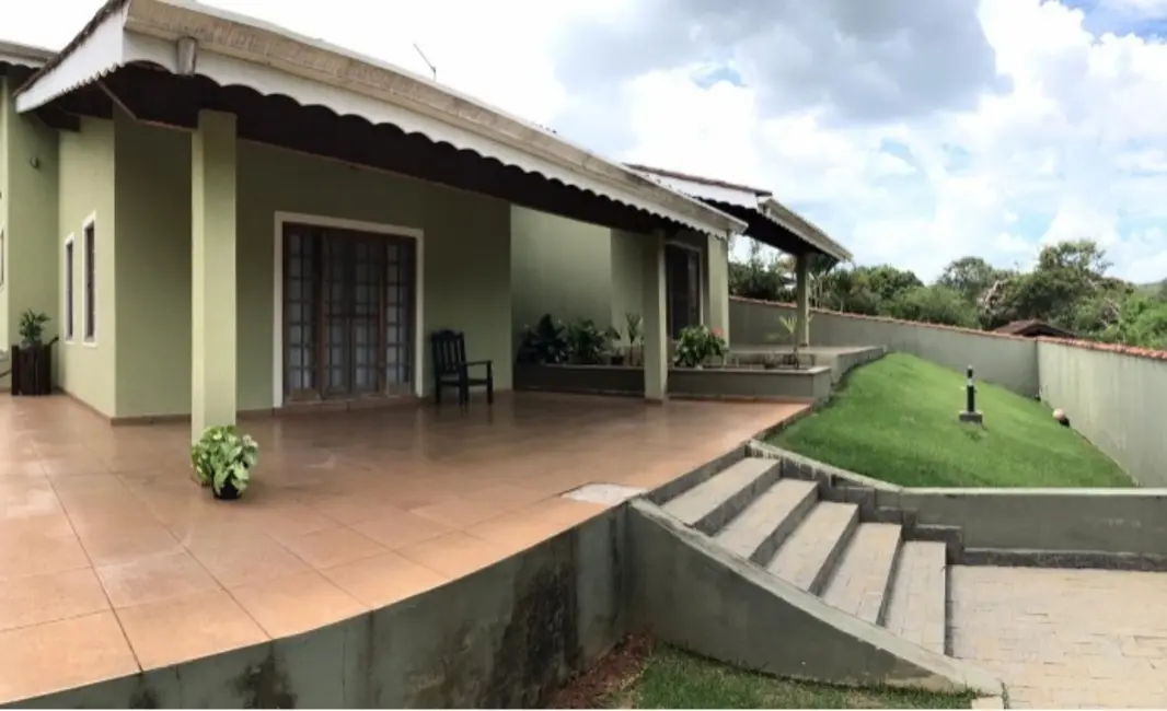 Foto 4 de Chácara com 5 quartos à venda, 800m2 em Batatuba, Piracaia - SP