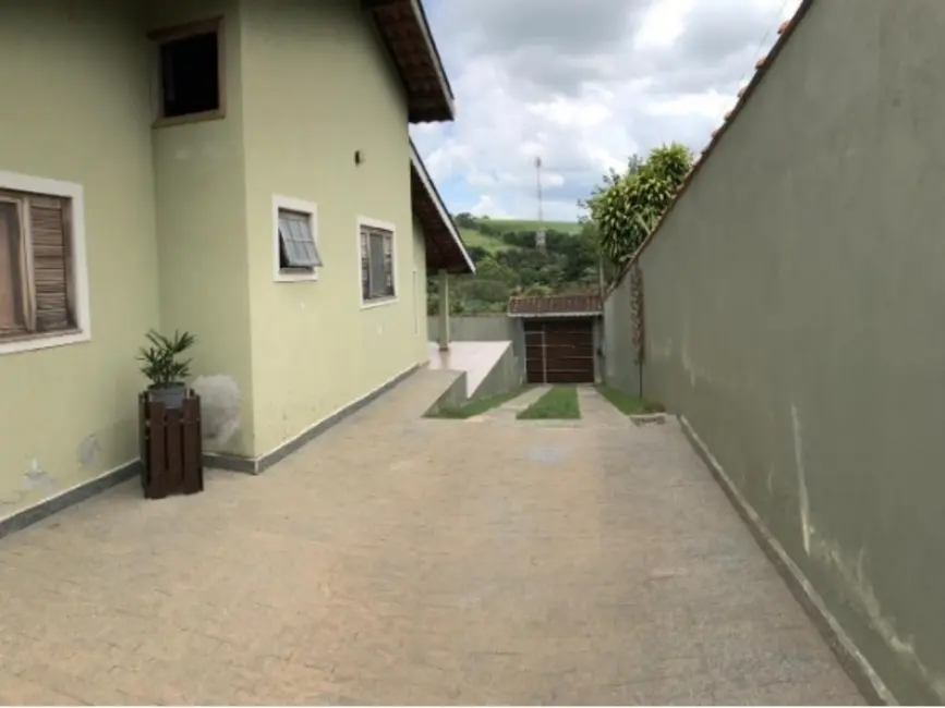 Foto 7 de Chácara com 5 quartos à venda, 800m2 em Batatuba, Piracaia - SP