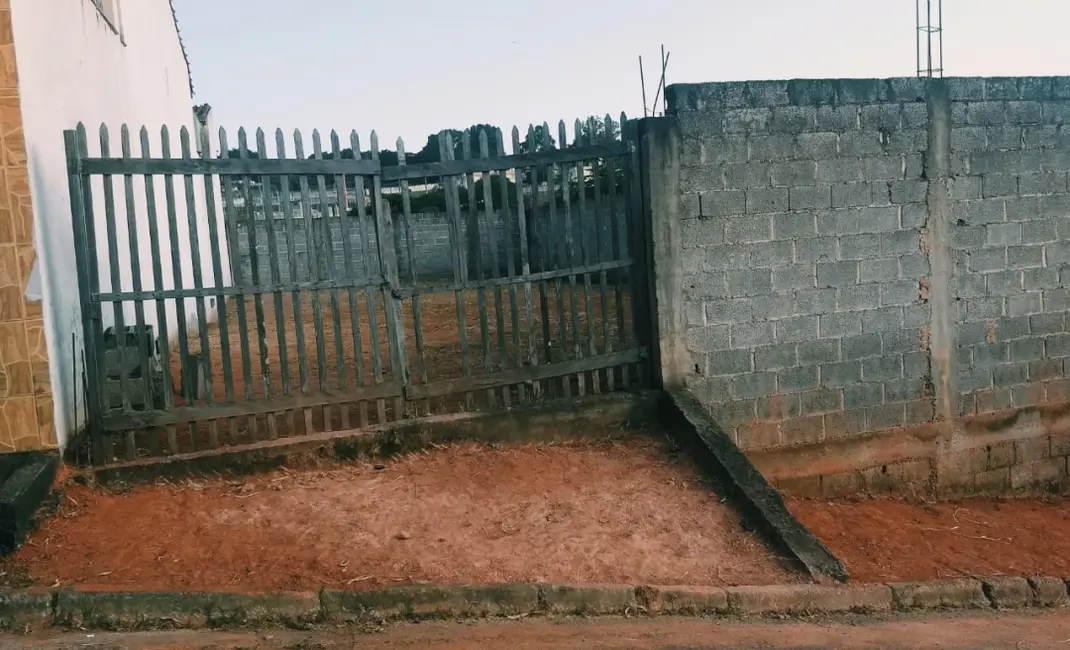 Foto 4 de Terreno / Lote à venda, 230m2 em Braganca Paulista - SP