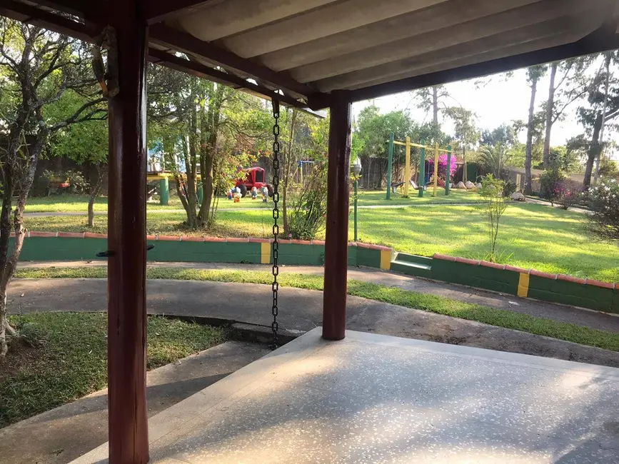 Chácara com 5 quartos à venda, 1000m2 em Chácaras Bom Tempo, Franco Da Rocha - SP - imagem 9 Foto 9 de Chácara com 5 quartos à venda, 1000m2 em Chácaras Bom Tempo, Franco Da Rocha - SP