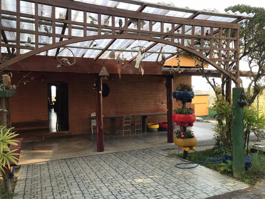 Chácara com 5 quartos à venda, 1000m2 em Chácaras Bom Tempo, Franco Da Rocha - SP - imagem 7 Foto 7 de Chácara com 5 quartos à venda, 1000m2 em Chácaras Bom Tempo, Franco Da Rocha - SP