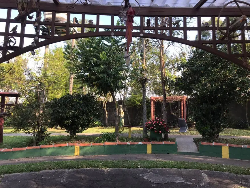 Chácara com 5 quartos à venda, 1000m2 em Chácaras Bom Tempo, Franco Da Rocha - SP - imagem 4 Foto 4 de Chácara com 5 quartos à venda, 1000m2 em Chácaras Bom Tempo, Franco Da Rocha - SP