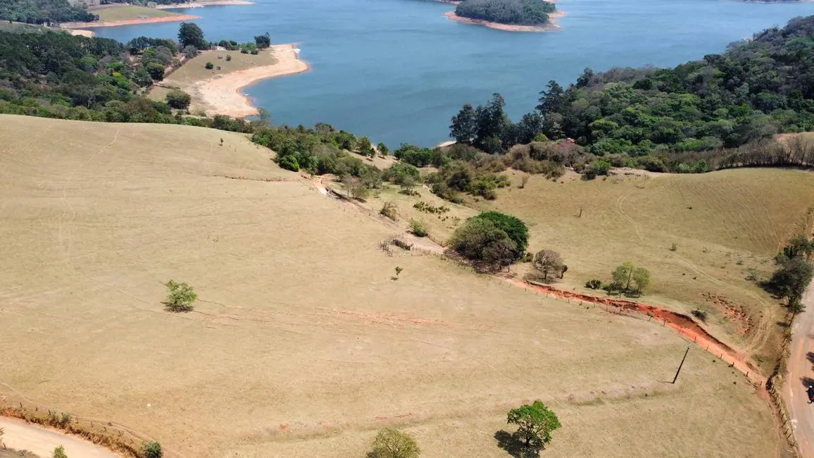 Terreno / Lote à venda em Vargem - SP - imagem 1 Foto 1 de Terreno / Lote à venda em Vargem - SP