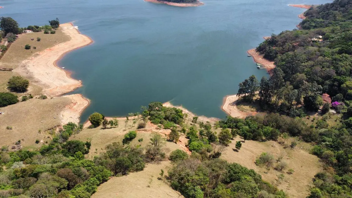 Foto 14 de Terreno / Lote à venda em Vargem - SP