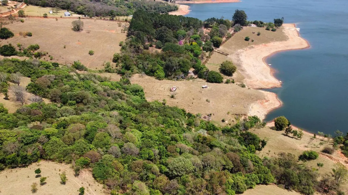 Foto 11 de Terreno / Lote à venda em Vargem - SP