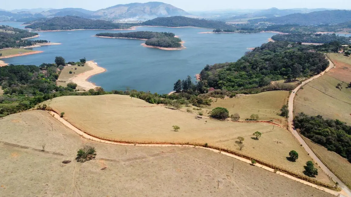 Terreno / Lote à venda em Vargem - SP - imagem 8 Foto 8 de Terreno / Lote à venda em Vargem - SP