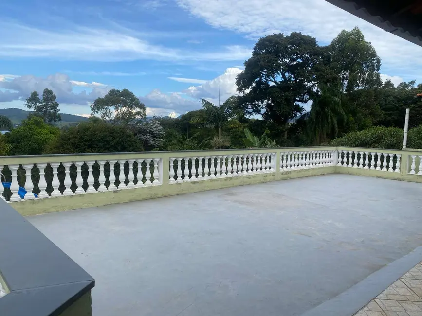 Chácara com 4 quartos à venda, 250m2 em Joanopolis - SP - imagem 9 Foto 9 de Chácara com 4 quartos à venda, 250m2 em Joanopolis - SP