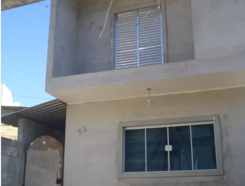 Casa com 3 quartos à venda, 190m2 em Guarulhos - SP - imagem 1 Foto 1 de Casa com 3 quartos à venda, 190m2 em Guarulhos - SP