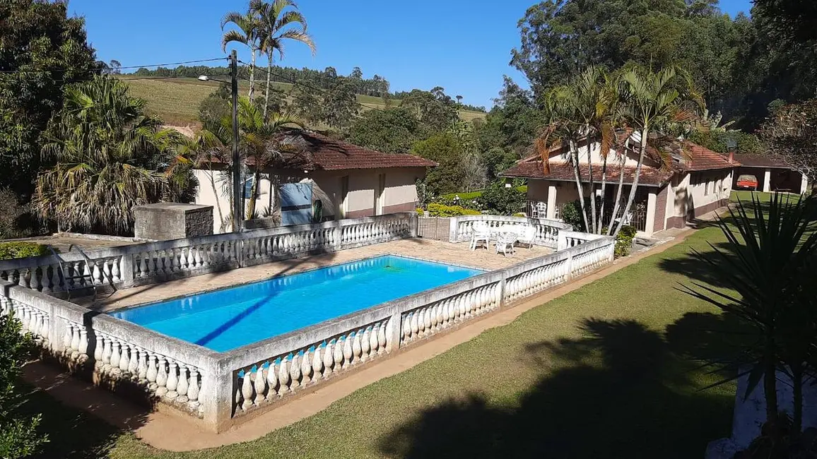 Foto 1 de Sítio / Rancho com 3 quartos à venda, 300m2 em Centro, Pedra Bela - SP