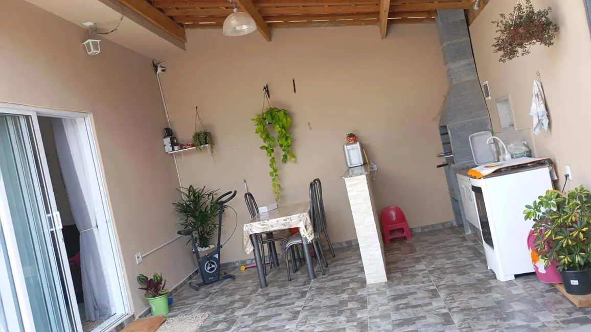 Foto 3 de Casa com 2 quartos à venda, 65m2 em Mairipora - SP