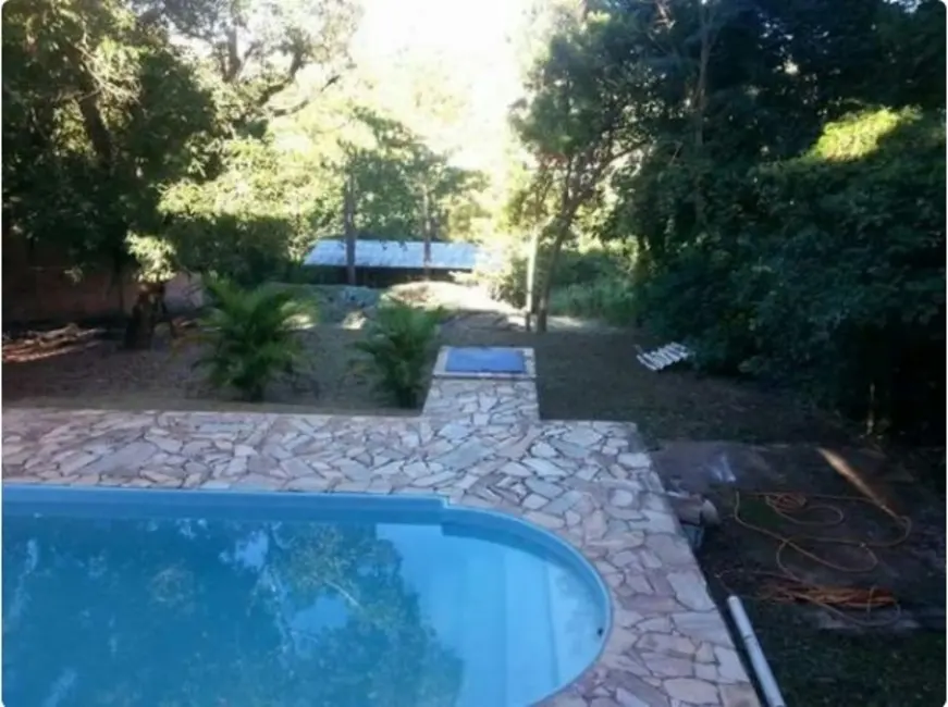 Foto 1 de Chácara com 3 quartos à venda, 2000m2 em Jardim Estância Brasil, Atibaia - SP