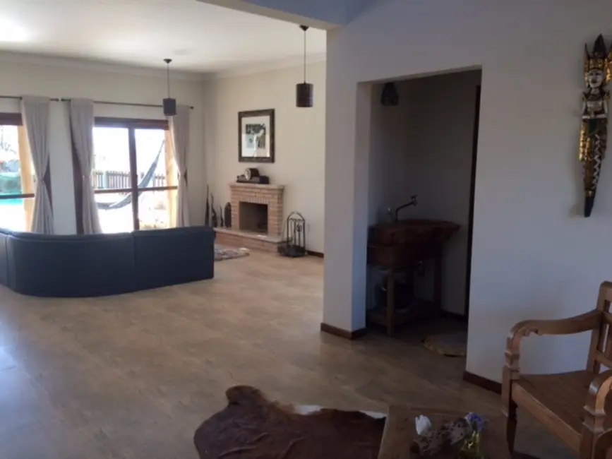 Casa com 4 quartos à venda, 800m2 em Atibaia - SP - imagem 8 Foto 8 de Casa com 4 quartos à venda, 800m2 em Atibaia - SP