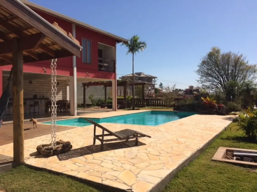 Casa com 4 quartos à venda, 800m2 em Atibaia - SP - imagem 4 Foto 4 de Casa com 4 quartos à venda, 800m2 em Atibaia - SP