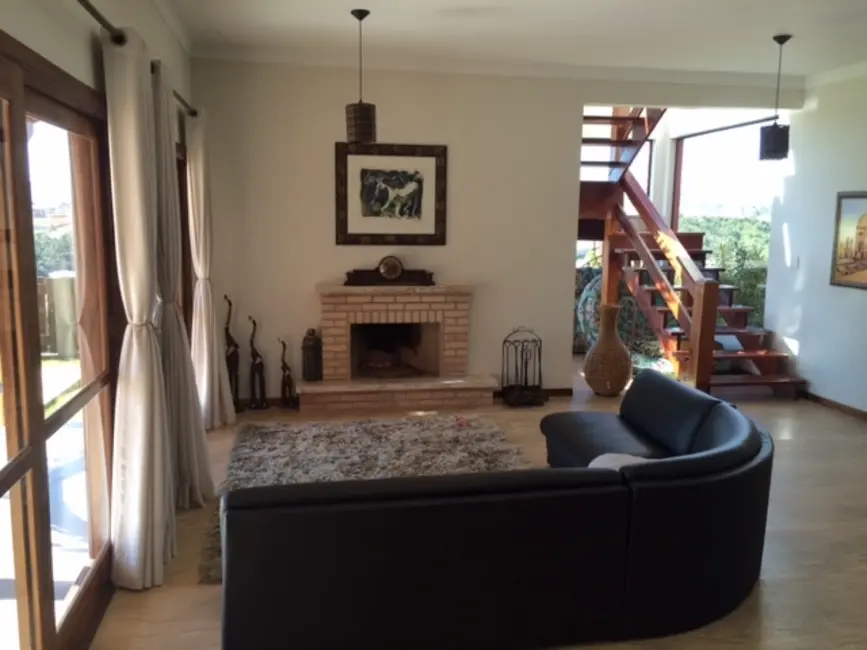 Casa com 4 quartos à venda, 800m2 em Atibaia - SP - imagem 5 Foto 5 de Casa com 4 quartos à venda, 800m2 em Atibaia - SP