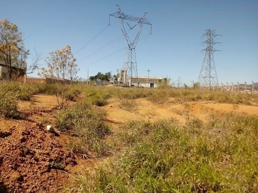 Foto 3 de Sala Comercial à venda, 1840m2 em Centro, Bom Jesus Dos Perdoes - SP