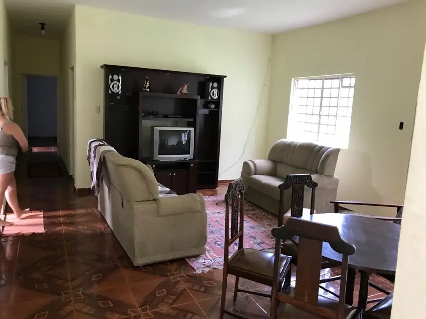 Chácara com 3 quartos à venda, 2000m2 em Mairipora - SP - imagem 3 Foto 3 de Chácara com 3 quartos à venda, 2000m2 em Mairipora - SP