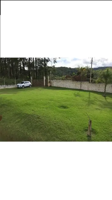 Chácara com 3 quartos à venda, 2000m2 em Mairipora - SP - imagem 4 Foto 4 de Chácara com 3 quartos à venda, 2000m2 em Mairipora - SP