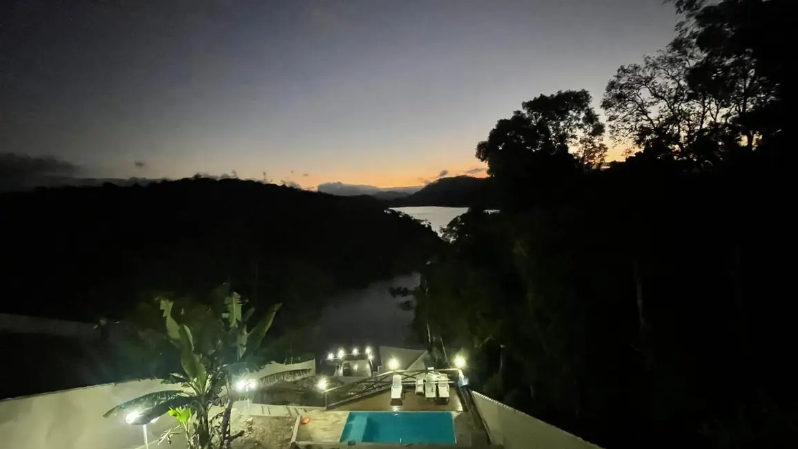 Foto 4 de Chácara com 3 quartos à venda, 300m2 em Nazare Paulista - SP