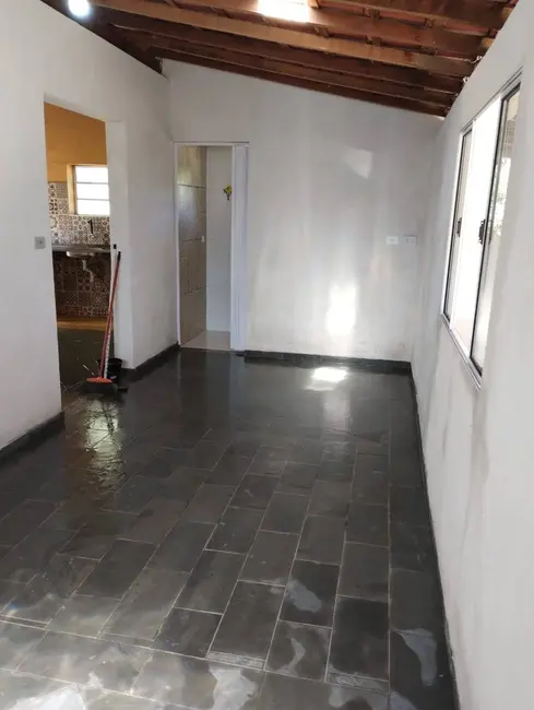 Foto 8 de Chácara com 1 quarto à venda, 80m2 em Piracaia - SP